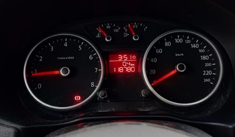 
								Volkswagen Gol Trend 1.6 Flex Completo 2012 Prata total									