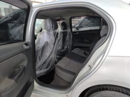 
										Volkswagen Gol Trend 1.6 Flex Completo 2012 Prata total									